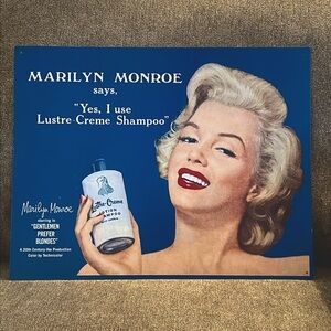 Marilyn Monroe Metal 4 Hole Poster